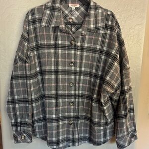 Andree by Unit Gray,Black and Pink  Plaid Women's Shacket